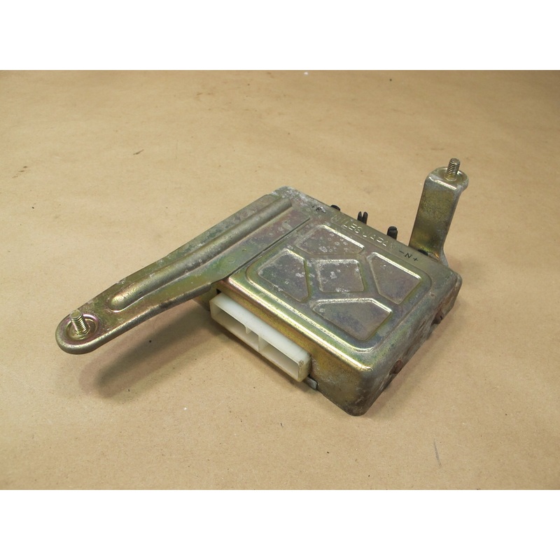 84-86 Nissan Z31 300ZX Adjustable Suspension Control Module Unit OEM