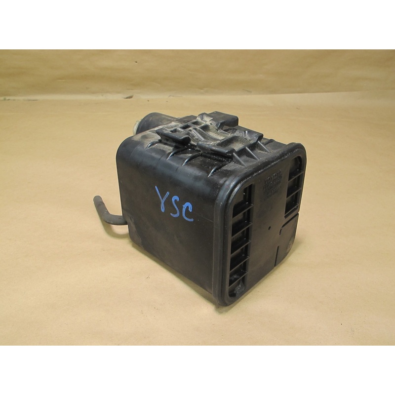 92-00 Lexus UZZ30 SC300 SC400 Fuel Evap Vapor Charcoal Canister OEM