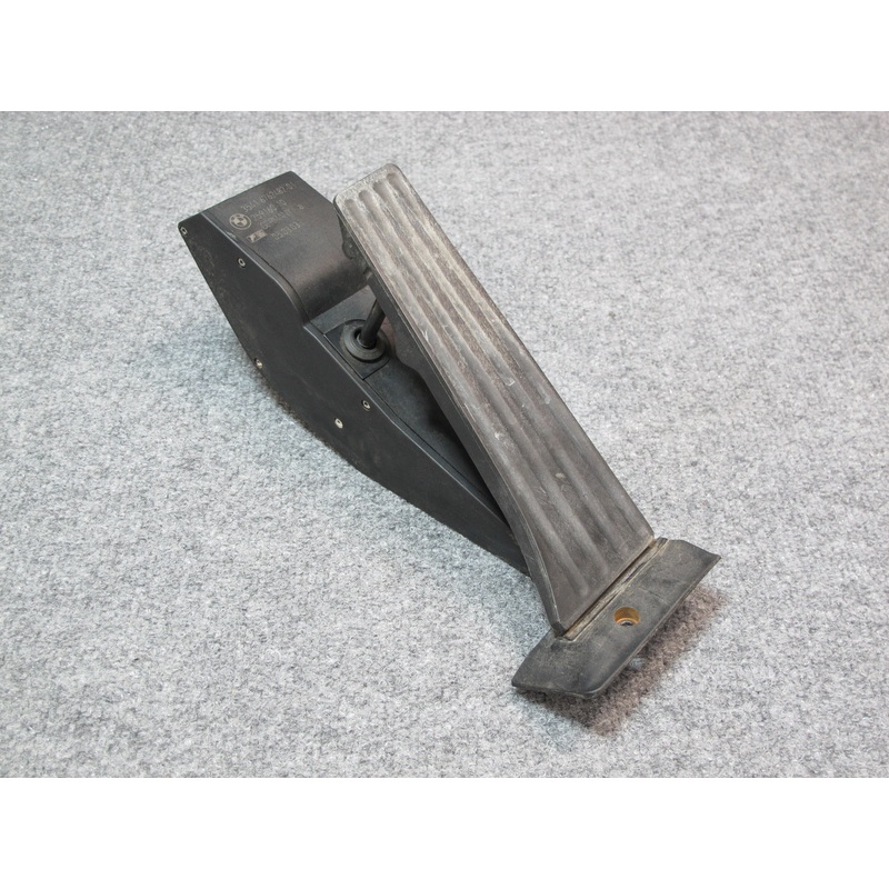 03-08 BMW E65 E66 7-SERIES A/T Gas Acceleration Pedal 6762482 OEM