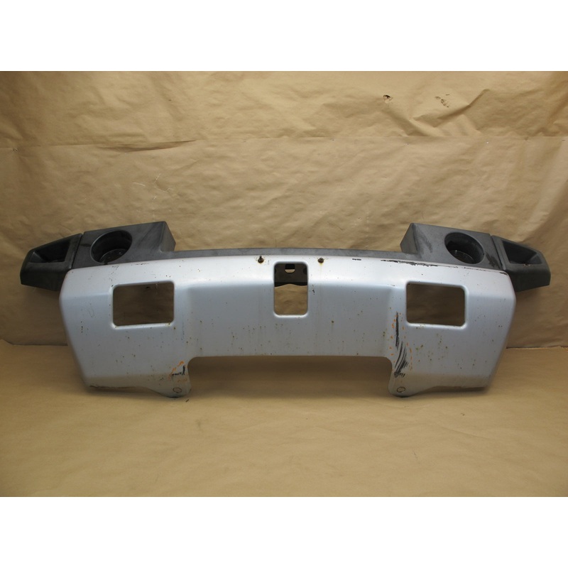 2003-2009 Hummer H2 Front Bumper Panel Cover Assembly