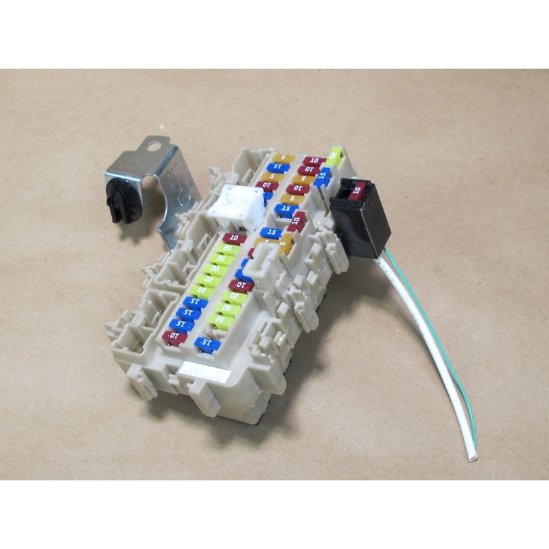 2013-2017 Infiniti JX35 QX60 Dash Cabin Fuse Relay Box Module