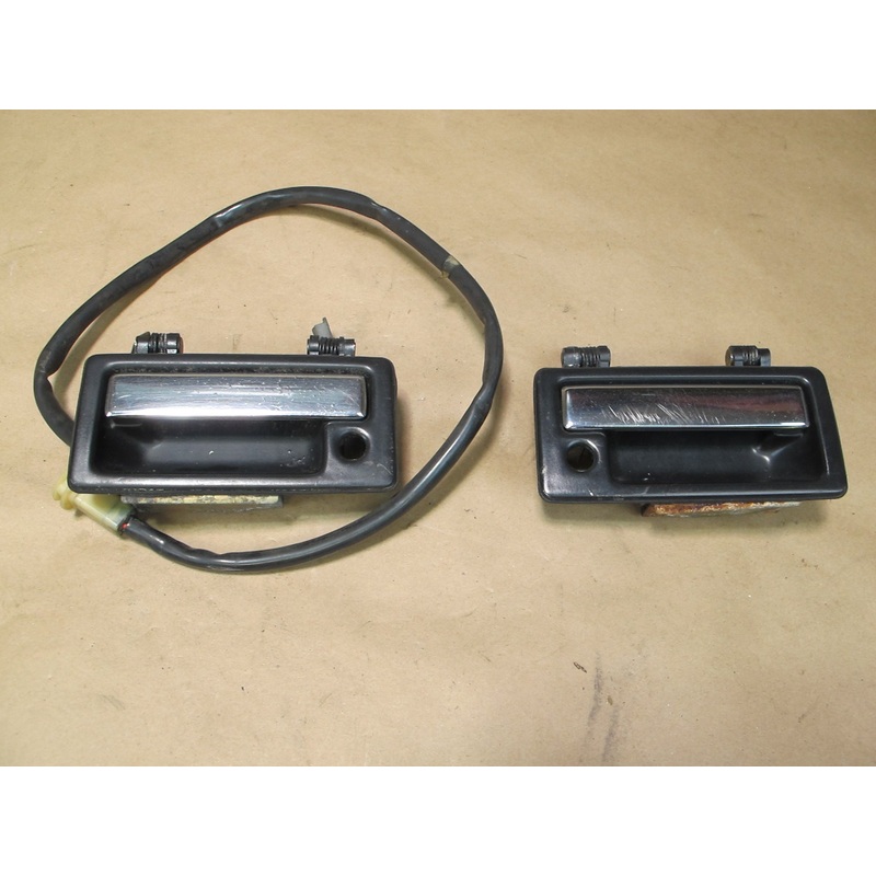 79-83 Datsun Nissan 280ZX S130 Set of 2 Left & Right Exterior Door Handle OEM