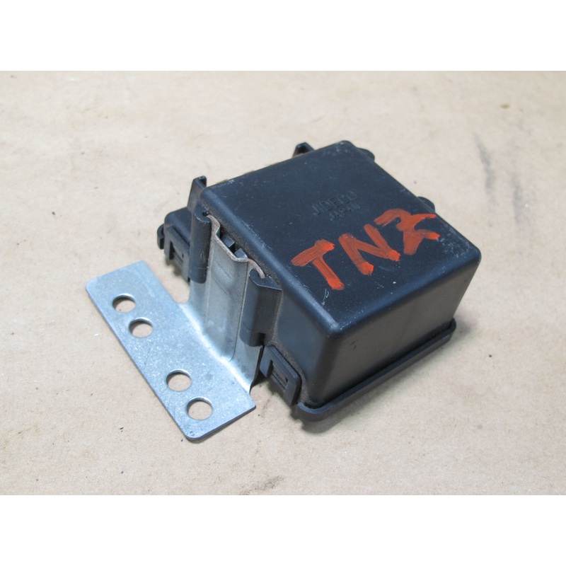 82-83 Datsun Nissan 280ZX S130 Windshield Wiper Arm AMP Module 28890-P7900 OEM