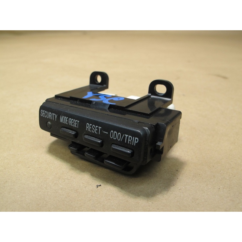 97-00 Lexus UZZ30 SC300 SC400 Speedometer Cluster Odometer Reset Switch OEM