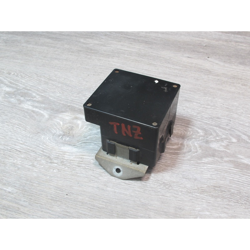 82-83 Datsun Nissan 280ZX S130 Audible Warning Module 25926-89910 OEM