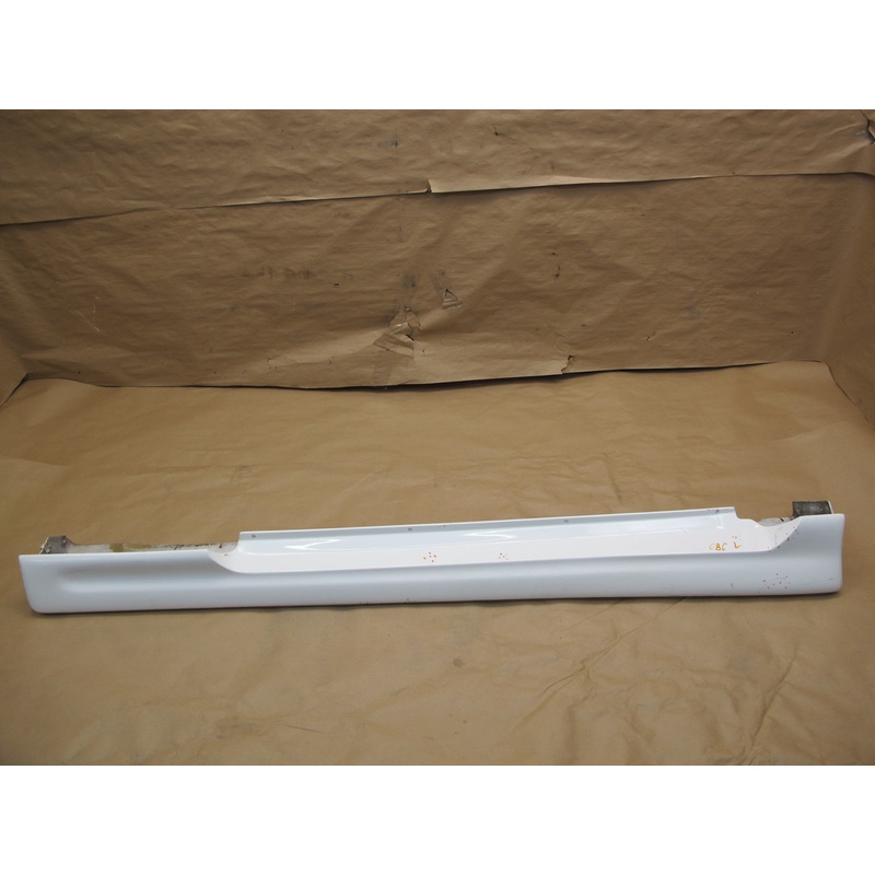 84-96 Chevrolet Corvette C4 Aftermarket Left Side Skirt Rocker Panel White OEM