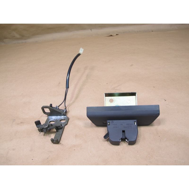 92-97 Subaru SVX Rear Trunk Lid Tailgate Lock Latch Actuator OEM