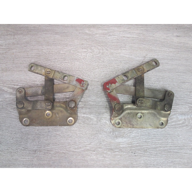 1984-1995 Porsche 928 S4 Front Right & Left Side Hood Bonnet Hinge Set