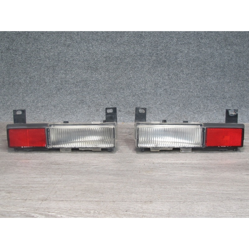 88-90 Chevrolet Corvette C4 Rear Left & Right Side Marker Light Lamp Set OEM
