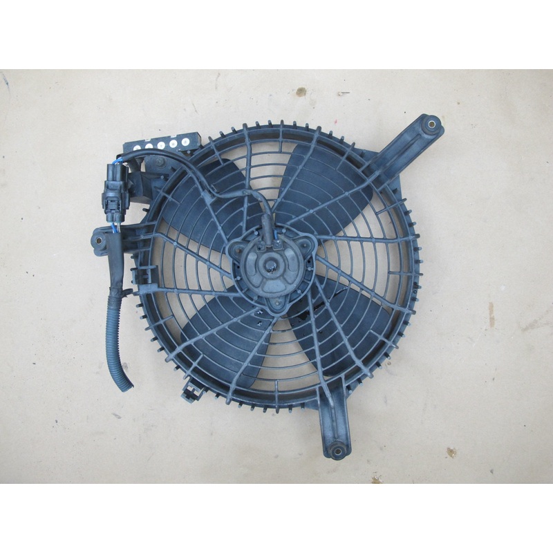 95-00 Lexus UCF20L LS400 4-BLADE Engine Cooling Fan Motor OEM