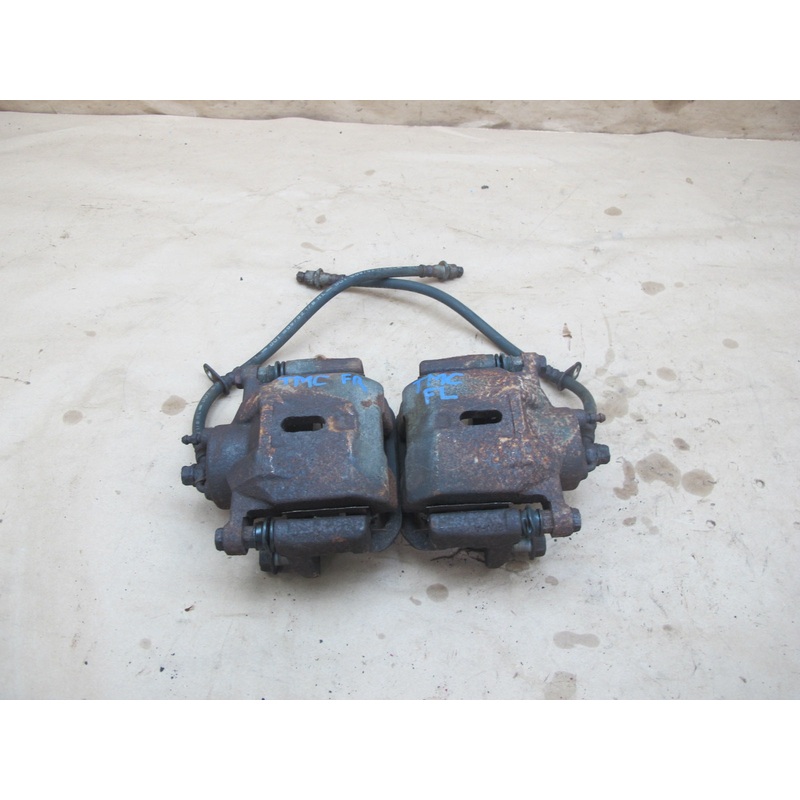 00-05 Toyota MR2 Spyder ZZW30L Set of 2 Front Left & Right Brake Caliper OEM