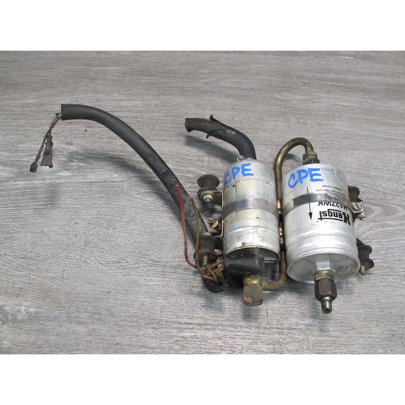 1984-1991 Porsche 928 S4 Fuel Gas Pump Filter Assembly