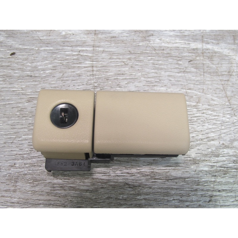 95-00 Lexus UCF20L LS400 Right Lower Glove Box Door Lock Handle Ivory OEM