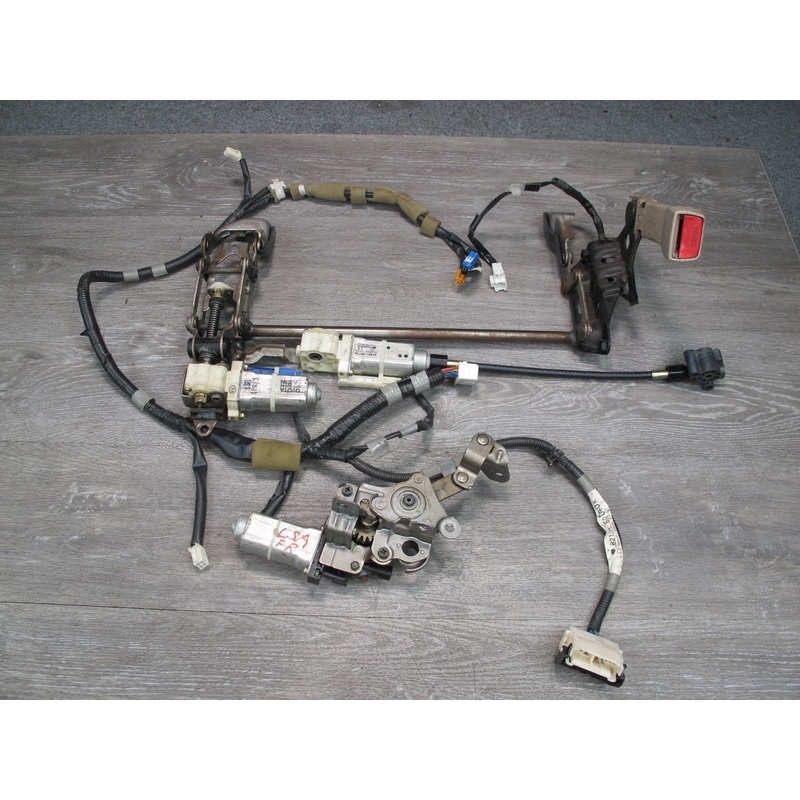 95-96 Lexus UCF20L LS400 Front Right Seat Adjuster w Motor Set OEM
