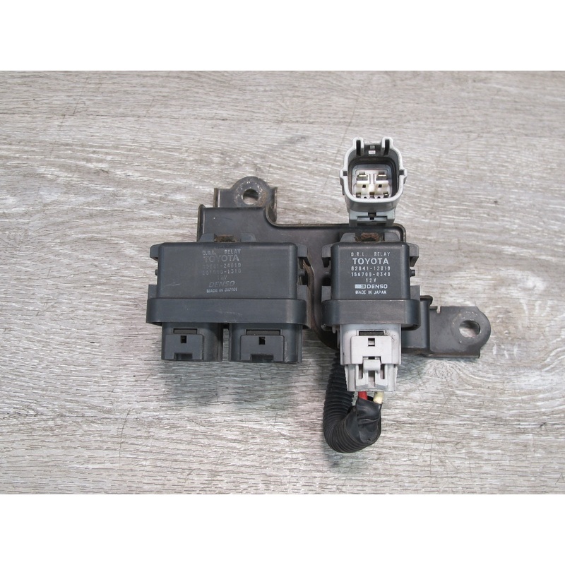 98-00 Lexus JZZ31 SC300 SC400 Running Light Relay Module Block OEM