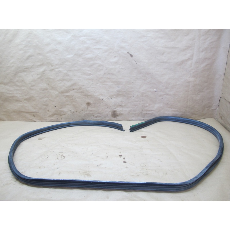 2003-2009 Hummer H2 Rear Right Door Weatherstrip Rubber Seal