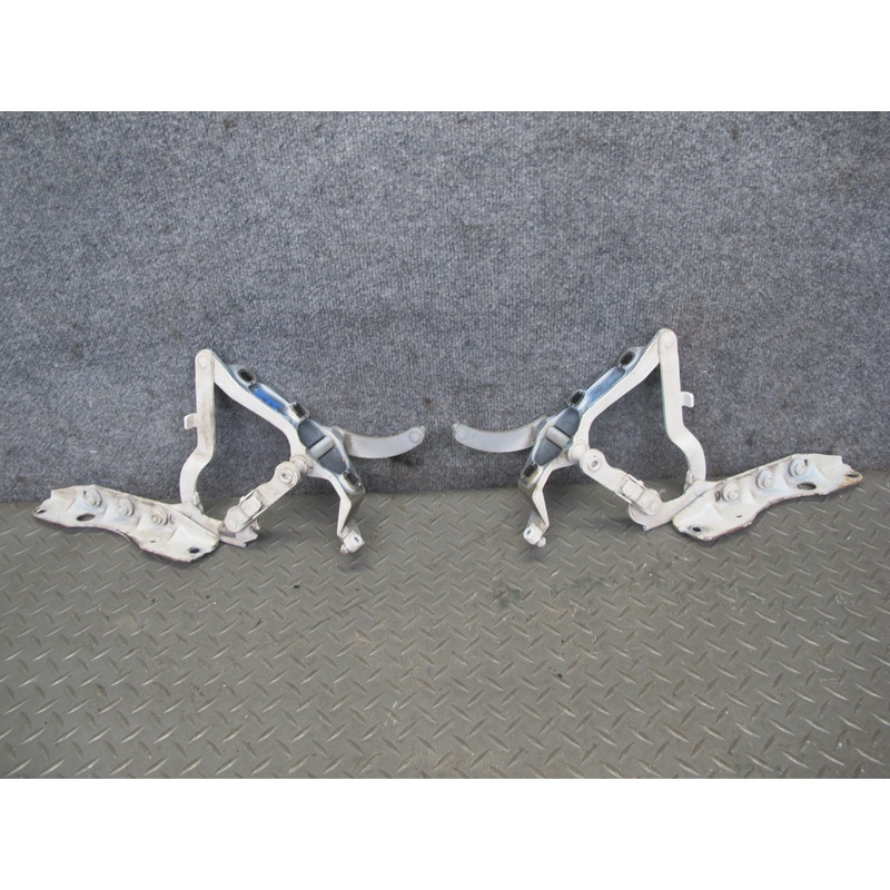 07-13 Mercedes W221 S-class Set of 2 Front Left & Right Hood Bonnet Hinge OEM
