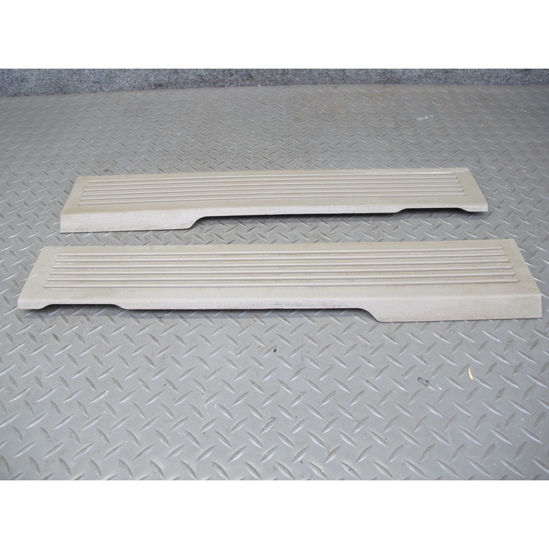 2003-2009 Hummer H2 Front Right & Left Side Door Scuff Sill Plate Trim Panel Set