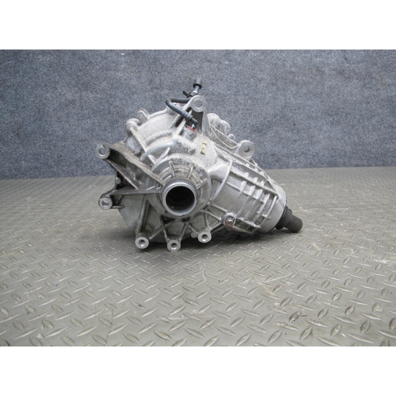 2017-2020 Maserati Levante M161 3.0L AWD Front Differential Carrier 6700321830