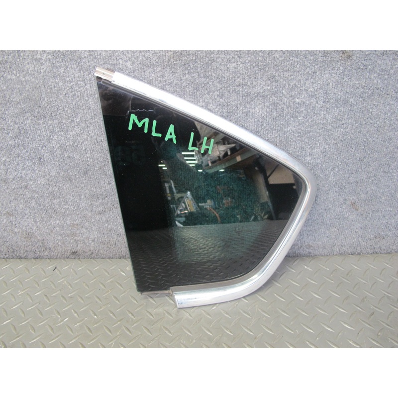 2017-2020 Maserati Levante M161 Rear Left Quarter Corner Glass Window