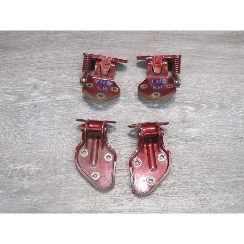 79-83 Datsun Nissan 280ZX S130 Left & Right Lower & Upper Door Hinge Set OEM