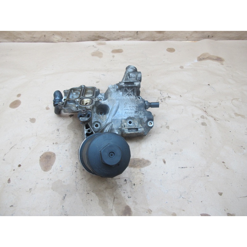 03-10 Bentley Continental GTC GT Flying Spur 6.0L Engine Oil Filter Housing