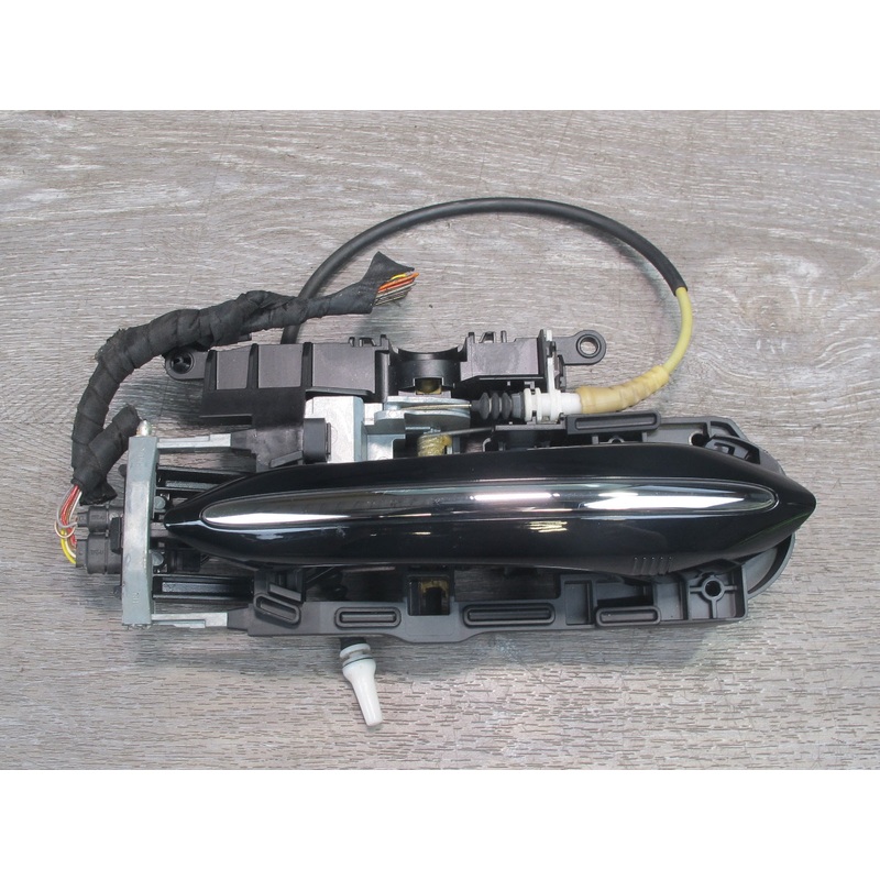 11-16 BMW F10 5-SERIES Front Right Door Exterior Handle w Comfort Access OEM