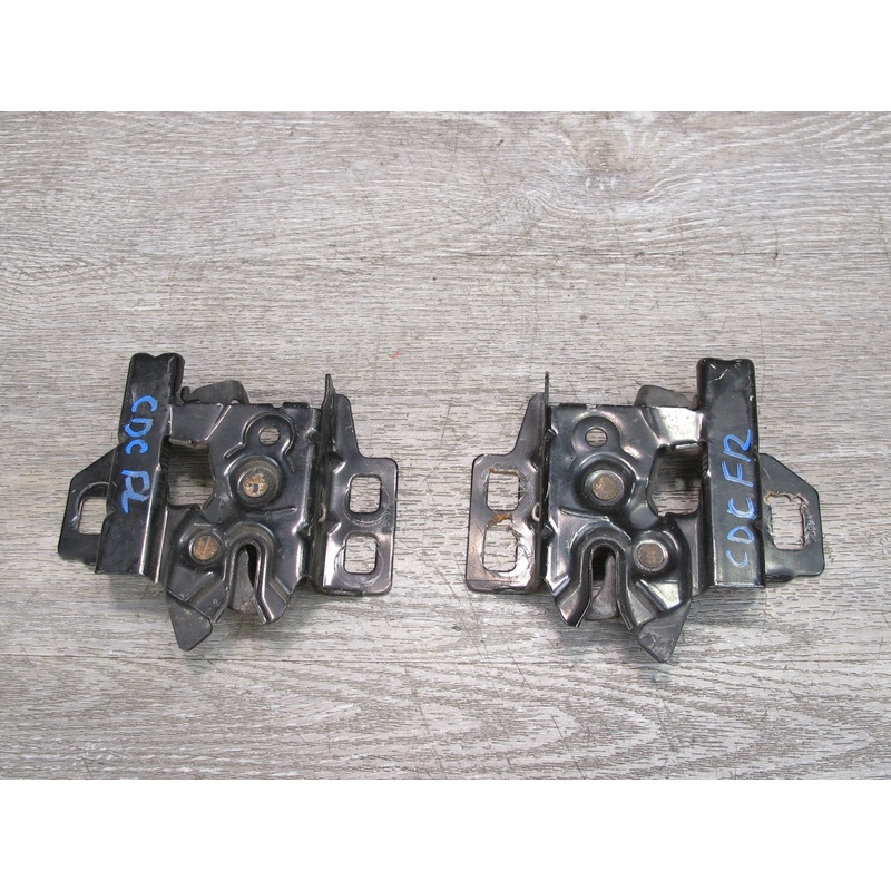 97-04 Chevrolet Corvette C5 Set of 2 Front Left & Right Hood Lock Latch OEM