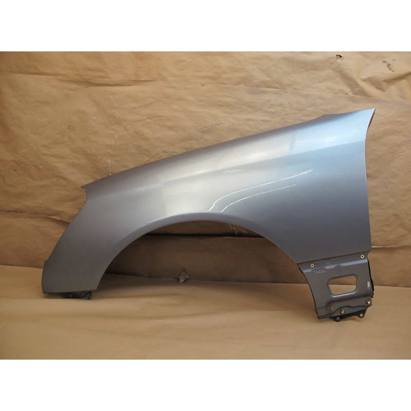 01-03 Lexus UCF30L LS430 Front Left Fender Shell Cover Panel OEM