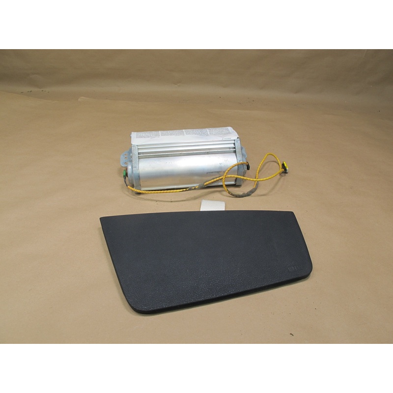 04-10 BMW E83 X3 FRONT RIGHT PASSENGER SIDE DASH SRS AIRBAG W/ COVER 7056041 OEM