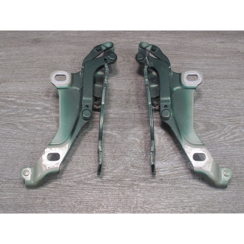 07-15 Mini R55 R56 R57 R58 R59 Set of 2 Front Left & Right Hood Hinge OEM