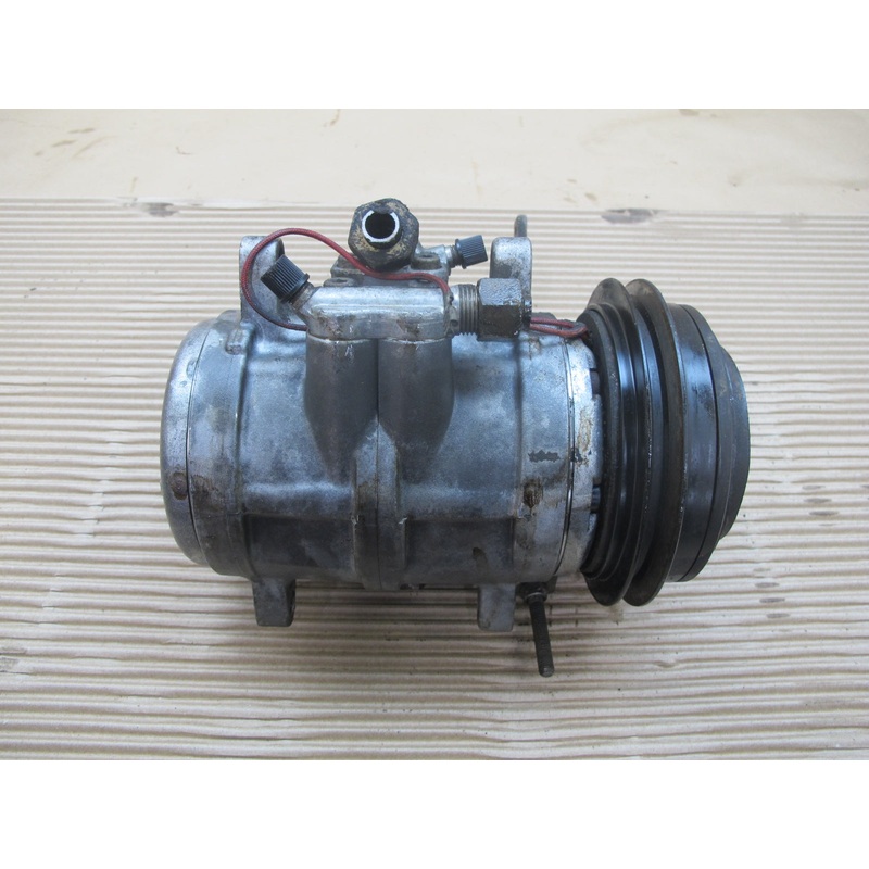 1983-1984 Porsche 928 S 4.7L Engine A/C Air Conditioning Compressor Pump