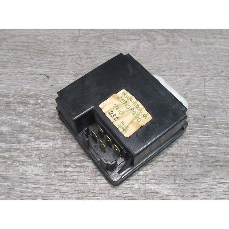 82-83 Datsun Nissan 280ZX S130 2+0 Timer Unit Room Lamp 25310-P9100 OEM