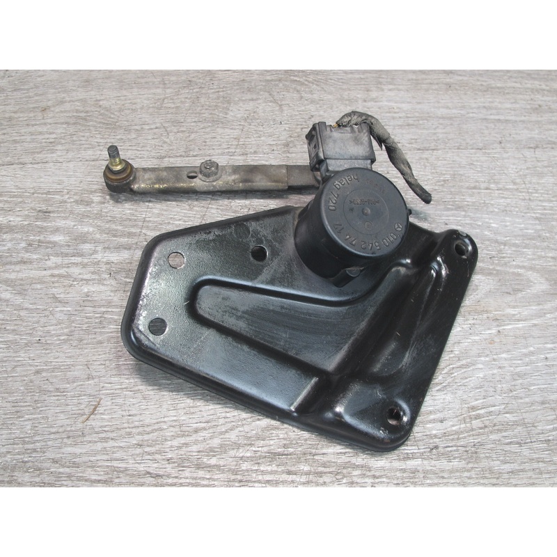 94-02 Mercedes R129 Sl-class Front Right Height Level Sensor w Bracket OEM