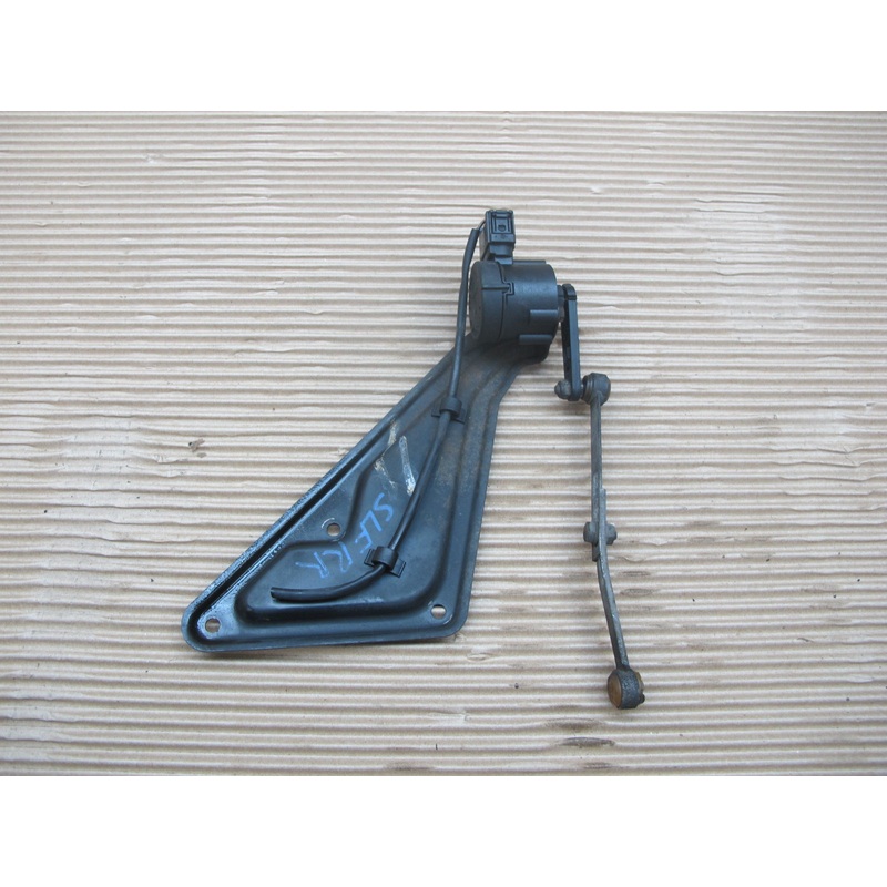 94-02 Mercedes R129 Sl-class Rear Right Height Level Sensor w Bracket OEM